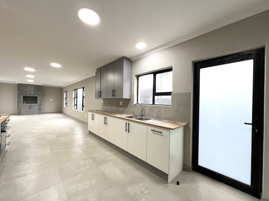 3 Bedroom Property for Sale in Fountains Estate Eastern Cape